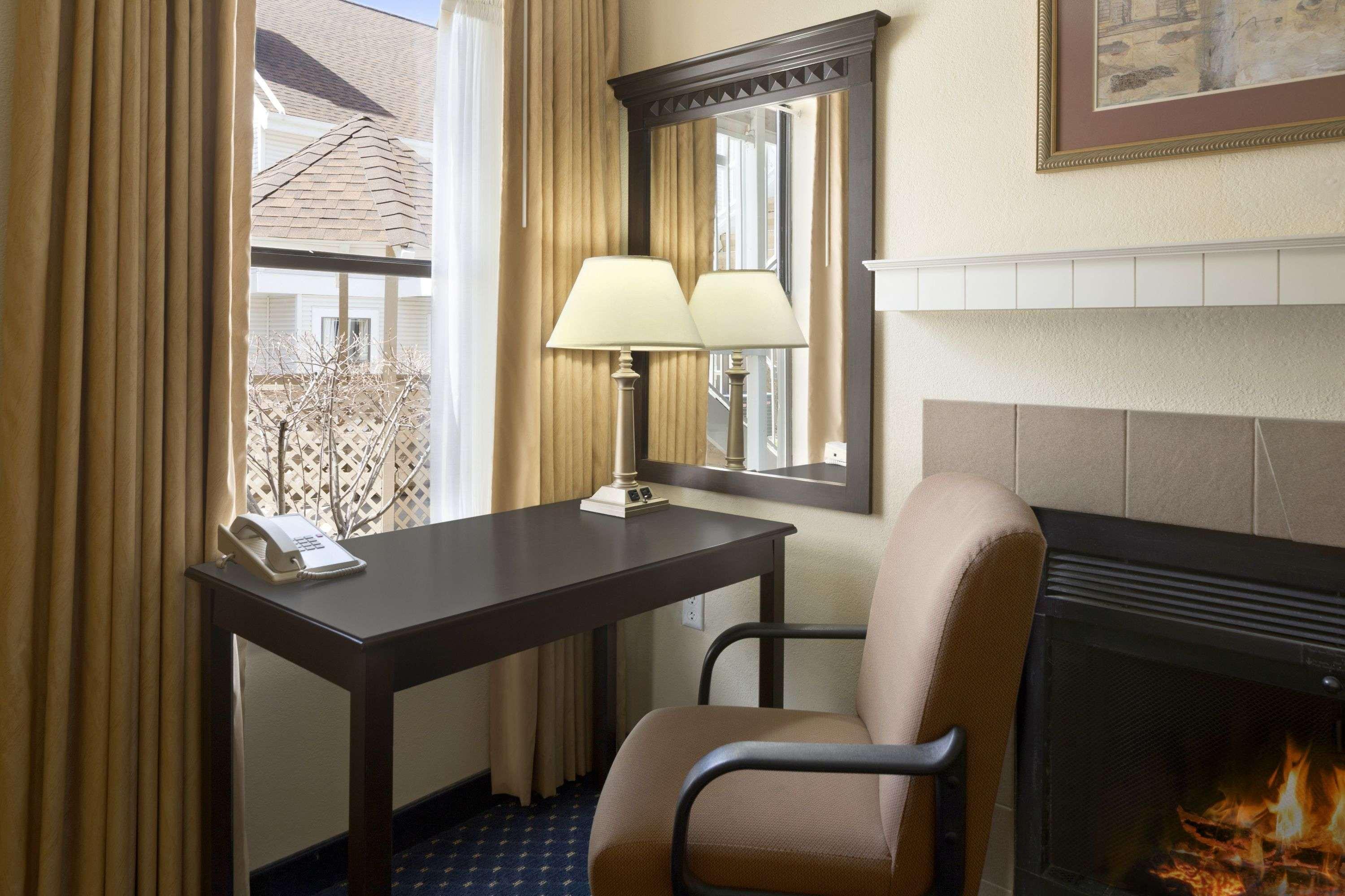 Hawthorn Extended Stay By Wyndham Fort Wayne Exteriör bild