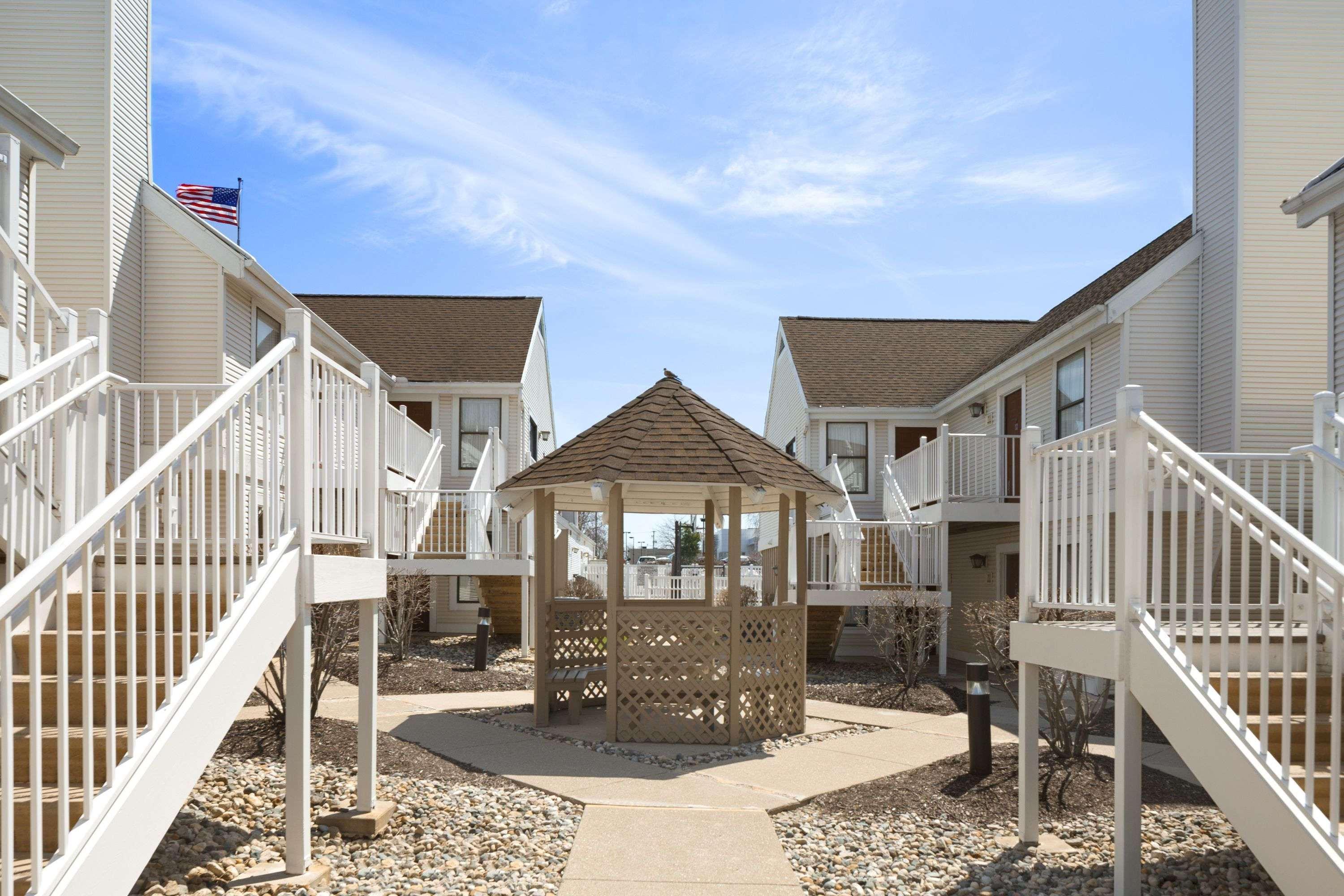 Hawthorn Extended Stay By Wyndham Fort Wayne Exteriör bild