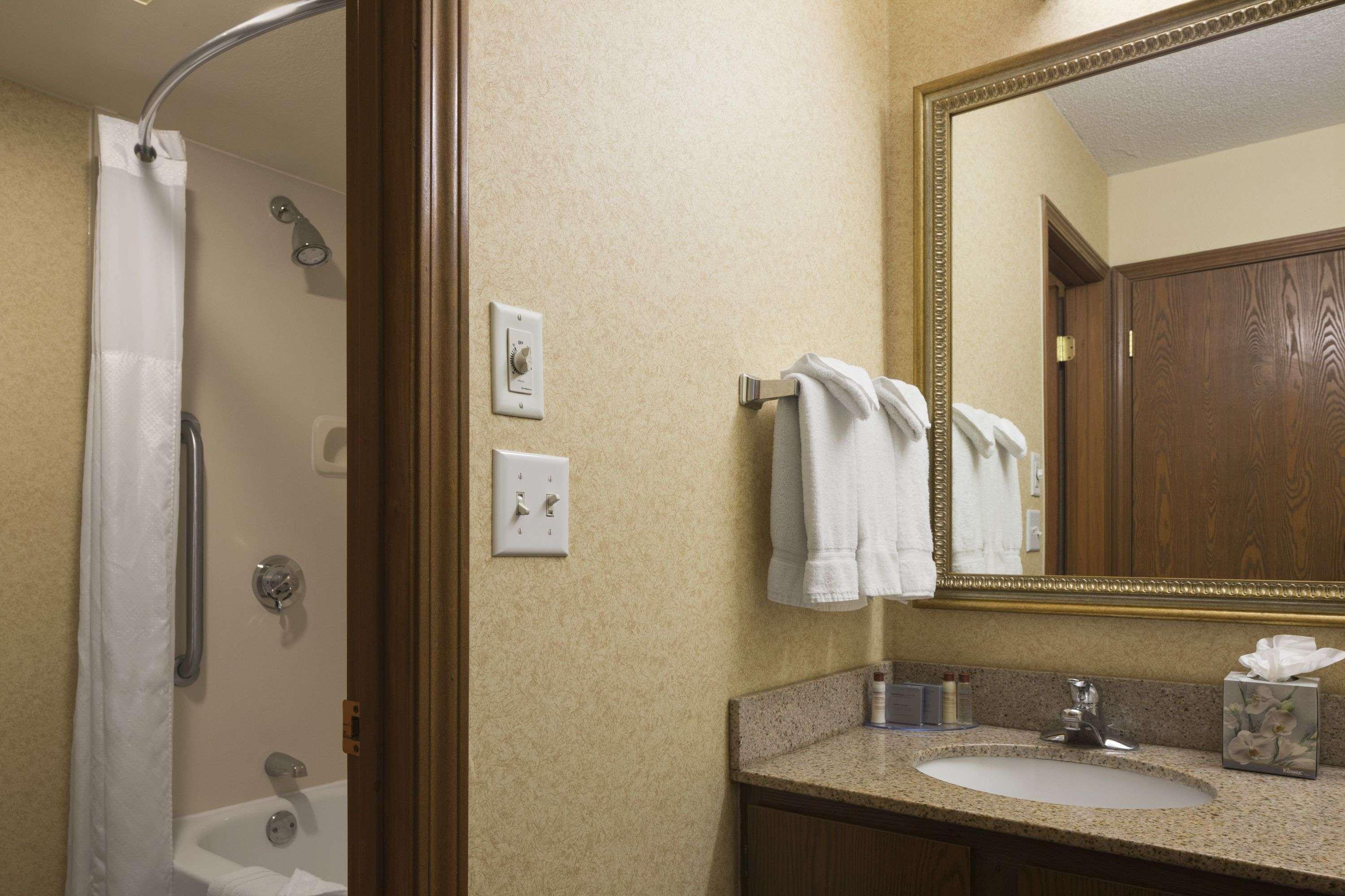 Hawthorn Extended Stay By Wyndham Fort Wayne Exteriör bild